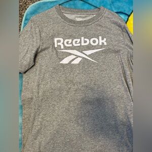 Reebok Gray T-Shirt